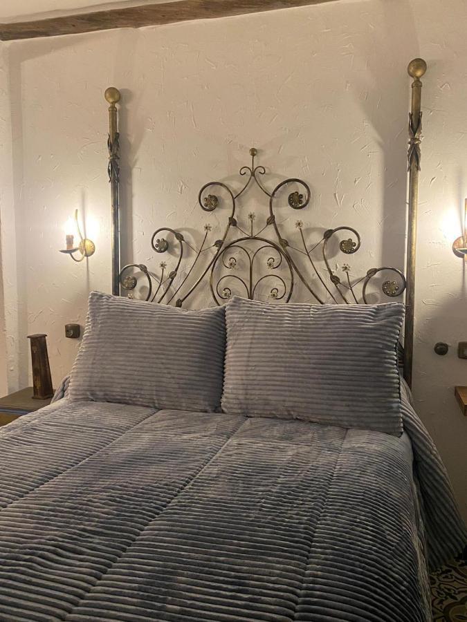 El Escondite De Martina, Aticos Romanticos Setenil De Las Bodegas Экстерьер фото